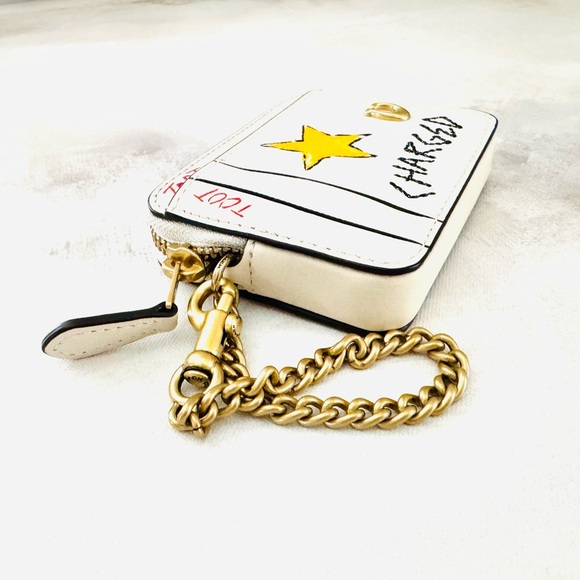 Coach Cream Card Holder with Gold Chain - Picture 5 of 13